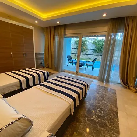 Villa Beren , 300 Mt Denize , Ultra Lux Triplex Villa-2