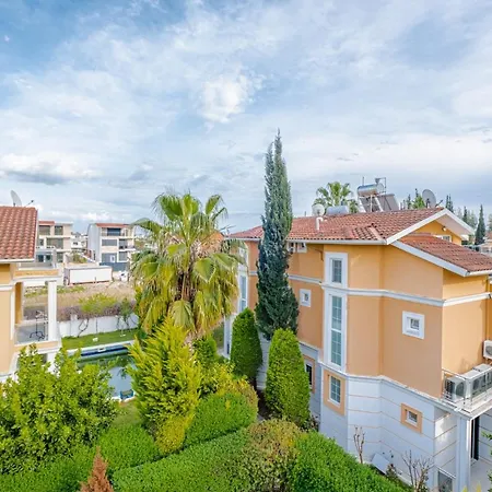 Luxury Private Villa With Pool And Garden In Serik-3