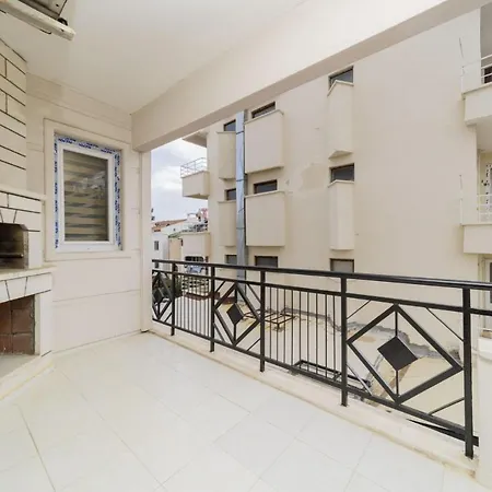 Commodious Flat Near Seaside In Antalya Konyaalti-2