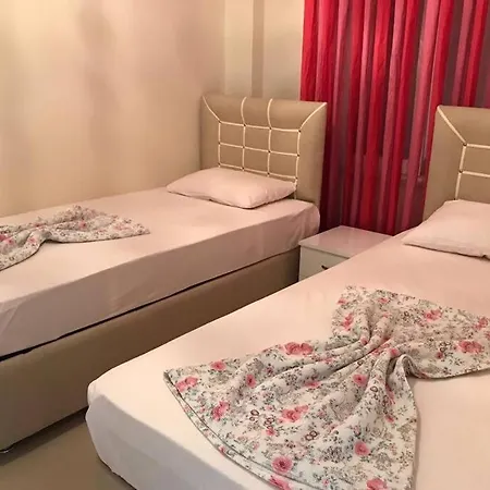 Sleeps 4, Villa W/ Shared Pool In The Facility - Awz 263-3