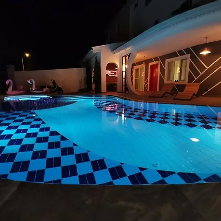 Sleeps 6, Modern Villa With Private Pool - Awz 287-2