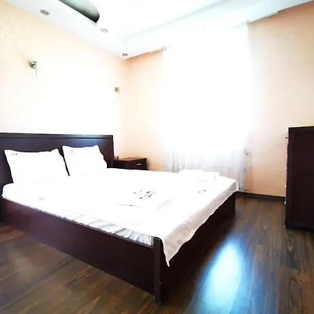 Sleeps 6, Luxury Villa With A Private Pool And Sauna - Awz 286-2