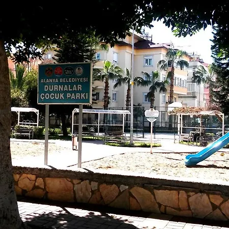 24H Pick-Up Service! Beautiful Private House At Cleopatra Beach Included Pick-Up, Kitchen, Umbrellas, Parking Space, 100Mbps Wifi, Garden, Balcony, Terrace, Barbecue, Whatsapp Support, No Additional Costs! 500 Eur Cashback For 3 Months!-2