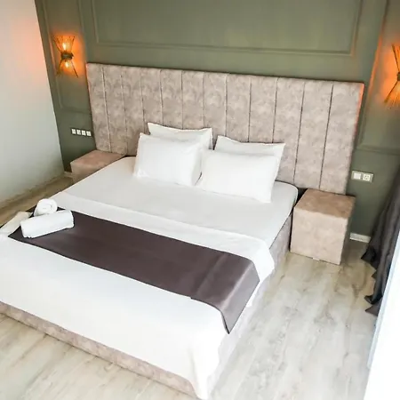 Grandmer Suit Otel-2