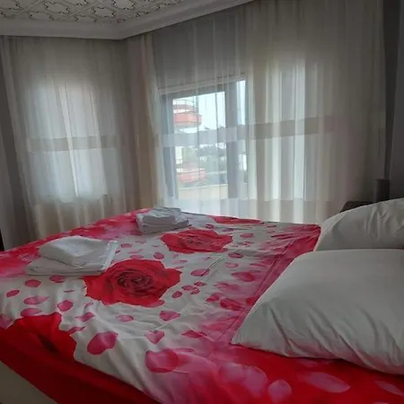 3 Katli Guezel Bahceli Townhouse-3