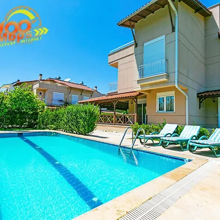 Paradise Town Villa Gordon 100 Mbps Free Wifi-2