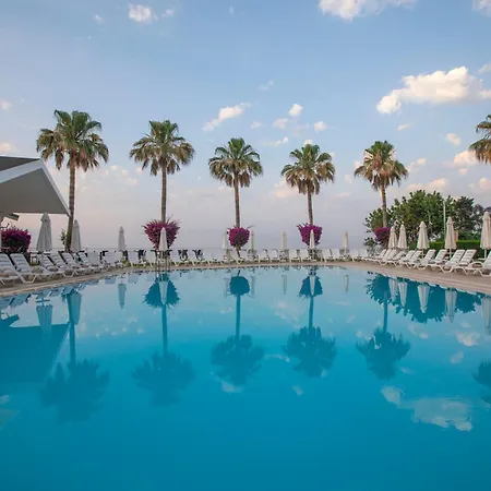 Falcon Hotel-2