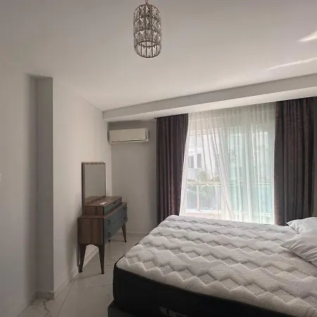 Quiet Apartment To Stay-2