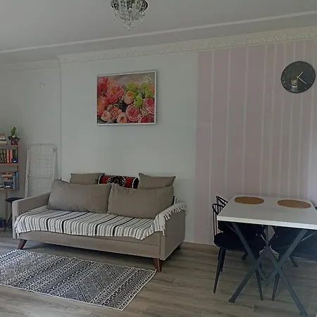 Emniyet Sokak Apartment-2