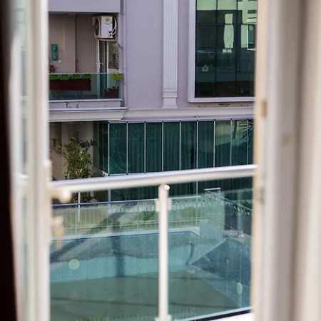 Brandhill Apart Hotel-3