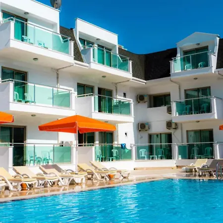 Omorfi Garden Resort-2