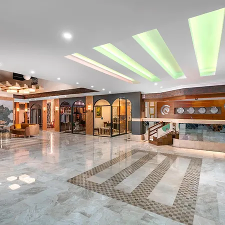 Club Big Blue Suit Hotel-2