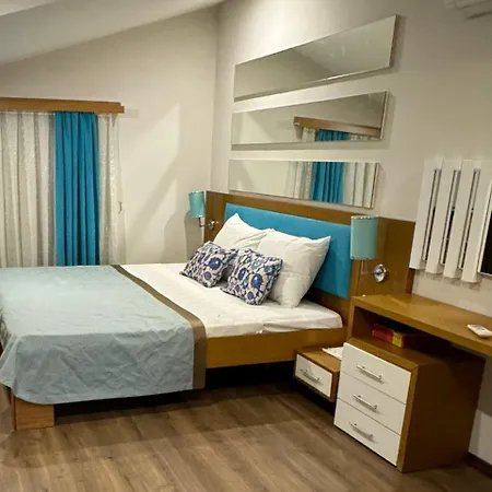 Royal Villas-3