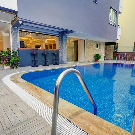 Miss Cleopatra Hotel-3
