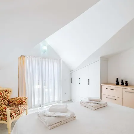 Yosun Apart-2