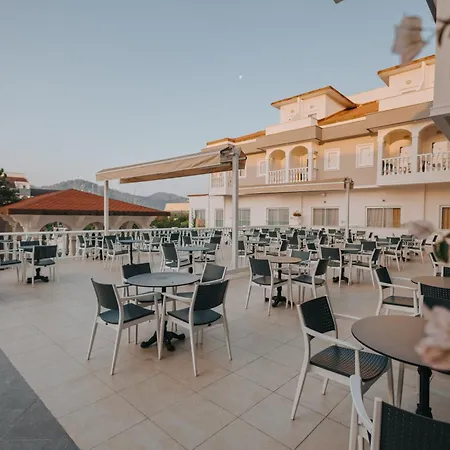 Viking Garden Hotel-3