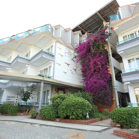 Unluselek Hotel-2