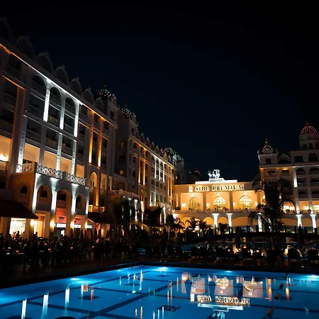 Oz Hotels Side Premium-3