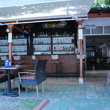 Mola Hotel-3