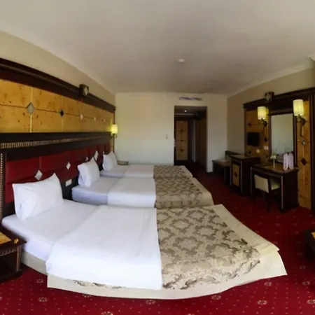 Grand Ozeren Hotel & Spa-3