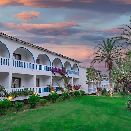 Utopia Beach Club-3