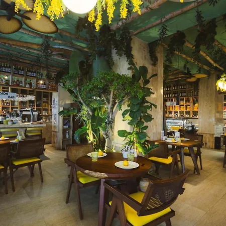 Anjeliq Downtown Boutique Hotel-2