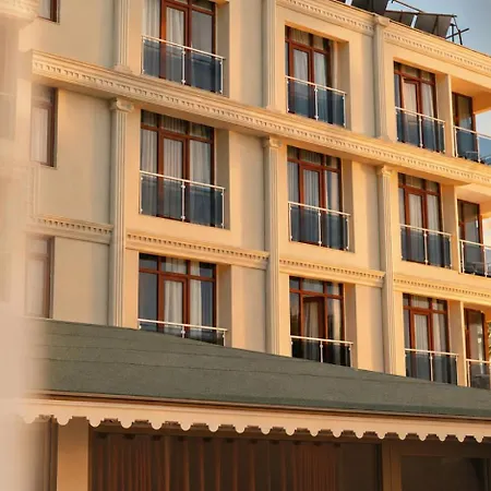 Qinn Hotels-2