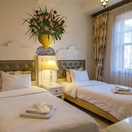 Kaleici Ozkavak Hotel-2