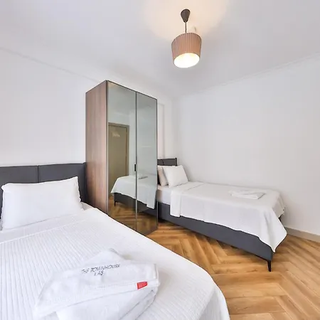 The Townhouse Apartment-2