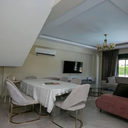 Paradise Town Villa Majesty-2