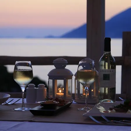 Peninsula Gardens Hotel - Adults Only-3