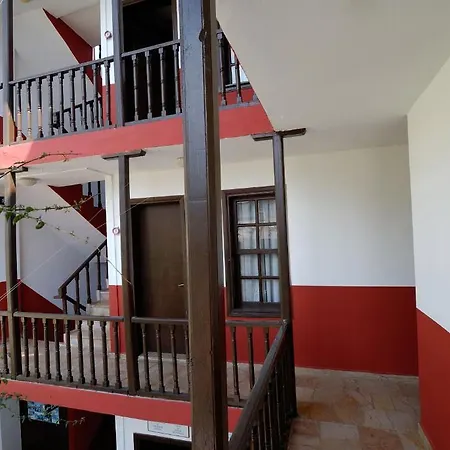 Dantel Pension-2
