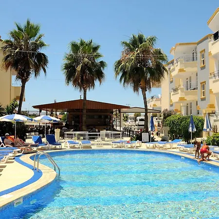 Midnight Sun Hotel-2