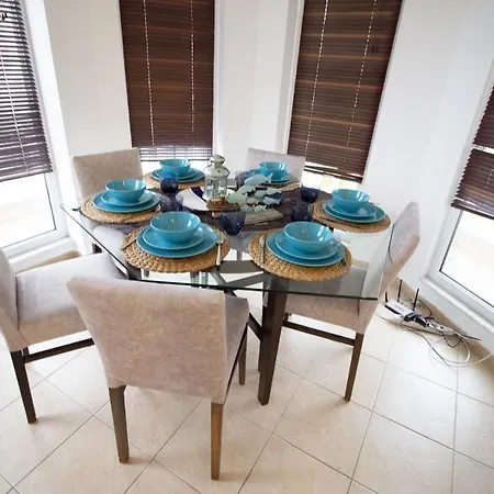 Olympias Court B-3