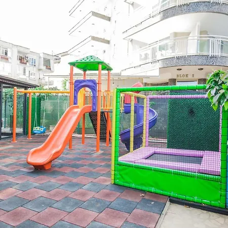 Kleopatra Tower Suite Hotel-2