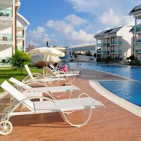 Side Gardenia Residence-3