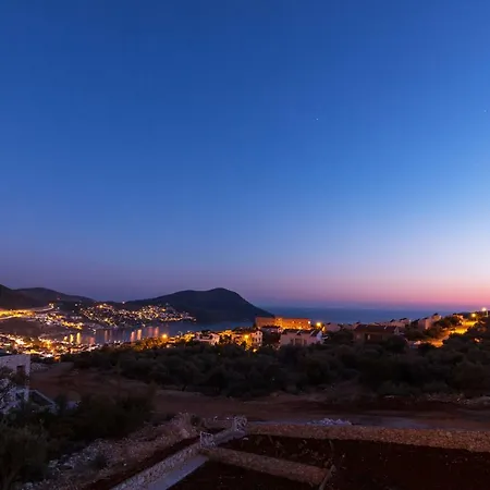 Dahlia Penthouse - Beautiful Luxurious Private Pool Fantastic Harbour Views-2