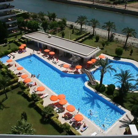 Riverside Resort Property-3