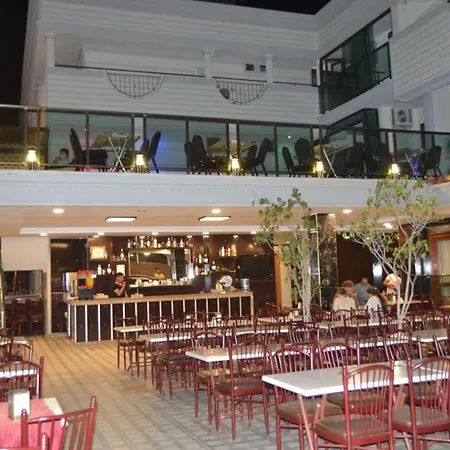Britannia Hotel-2