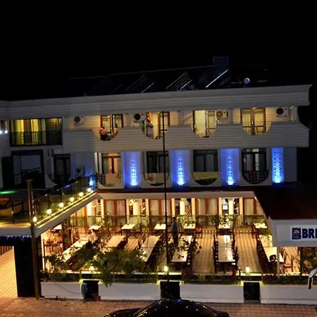 Britannia Hotel-3
