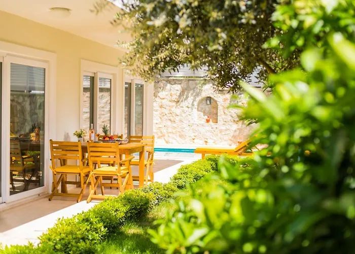 Boutique Garden Court Apartments Kalkan