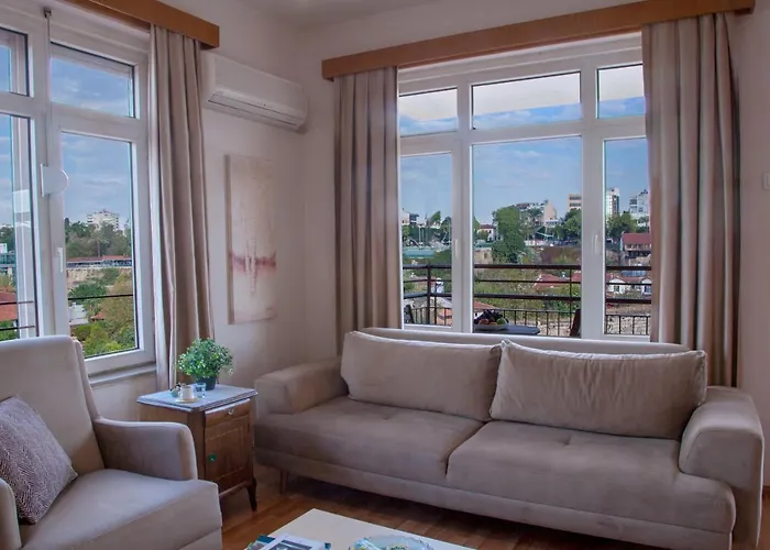 Mavi Avlu - Old Town Apartments Antalia
