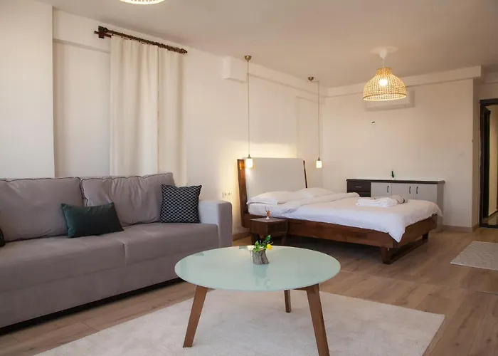 Boetiek Mavi Avlu - Main Square Old Town Appartement Antalya