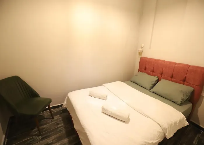 Gagarin Pub & Hotel Antalia