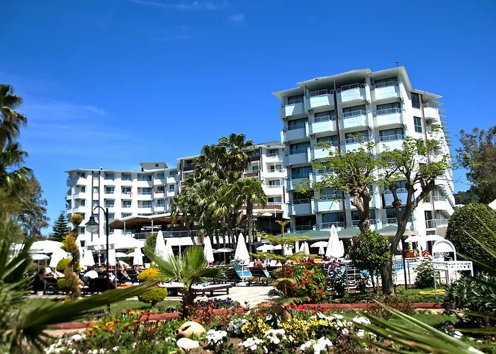 Aventura Park Hotel Okurcalar