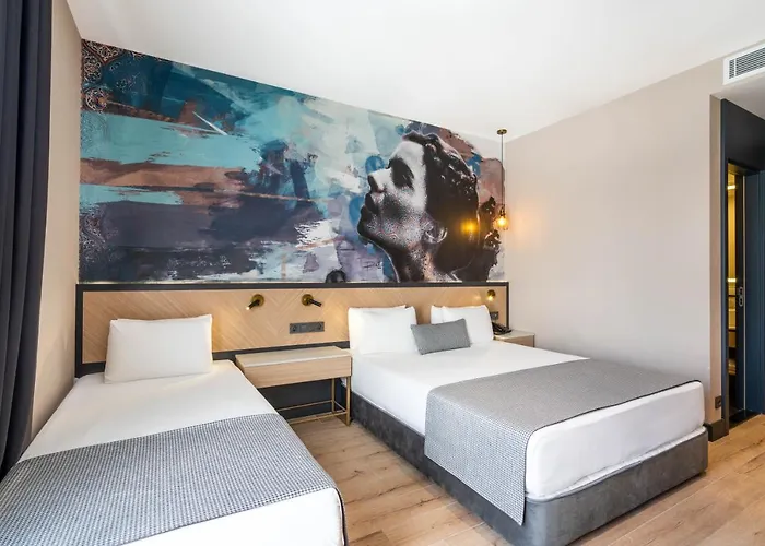 Hostels in Antalya