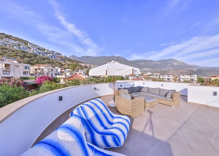 Villa Roxy 3 Bedroom Villa With One Of The Most Unique Gardens In Kalkan