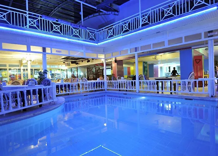 Sun Kiss Hotel Side