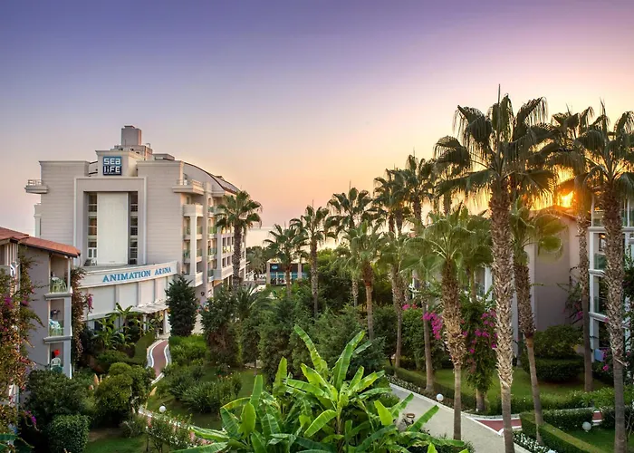 Sealife Buket Resort & Beach Hotel Okurcalar Mit Golfplatz