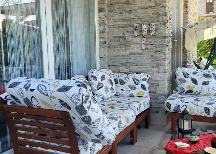 Architect'S House With Spacious Veranda In Antalya, Belek acceptant les animaux